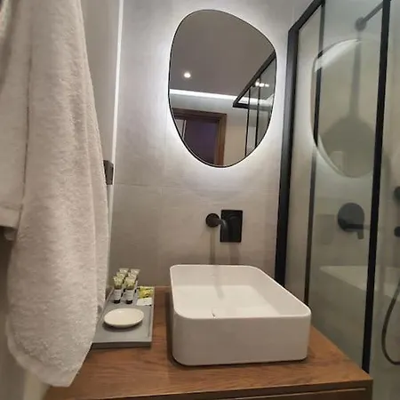 Koloniale Loft House 아파트 *