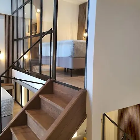 Koloniale Loft House * Rhodes City